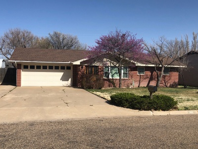 1417 Elm Ave, Dalhart, Hartley, Texas, United States 79022, 3 Bedrooms Bedrooms, ,1.75 BathroomsBathrooms,Single Family Home,Sold Properties,Elm Ave,1258