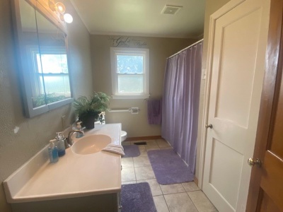 401 N. Wall, Stratford, Sherman, Texas, United States 79084, 3 Bedrooms Bedrooms, ,2 BathroomsBathrooms,Single Family Home,Residential Properties,N. Wall,1269