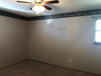 316 Hillcrest Ave, Dalhart, Dallam, Texas, United States 79022, 3 Bedrooms Bedrooms, ,1.75 BathroomsBathrooms,Single Family Home,Residential Properties,Hillcrest Ave,1298