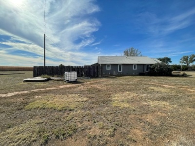 419 Rawlings, Dalhart, Dallam, Texas, United States 79022, 2 Bedrooms Bedrooms, ,1.5 BathroomsBathrooms,Single Family Home,Residential Properties,Rawlings ,1304